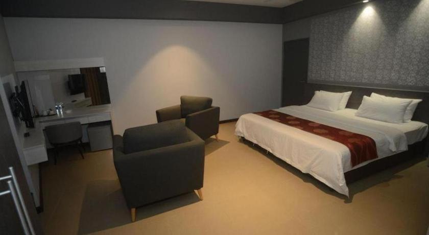 Star-Well Hotel Kuala Lipis Exteriér fotografie